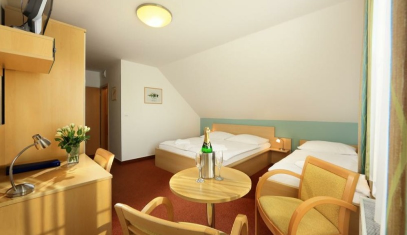 Penzion KRUMLOV - B&B Hotel *** Český Krumlov - Třílůžkový Standard